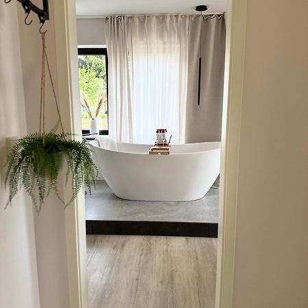 Apartmán Leonardo Wuerzburg I Freistehende Badwanne Exteriér fotografie